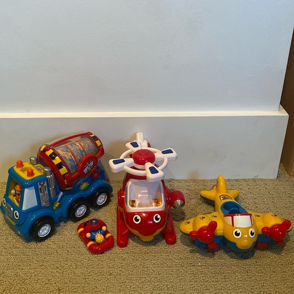 Wow toys bundle - Picture 1 of 5